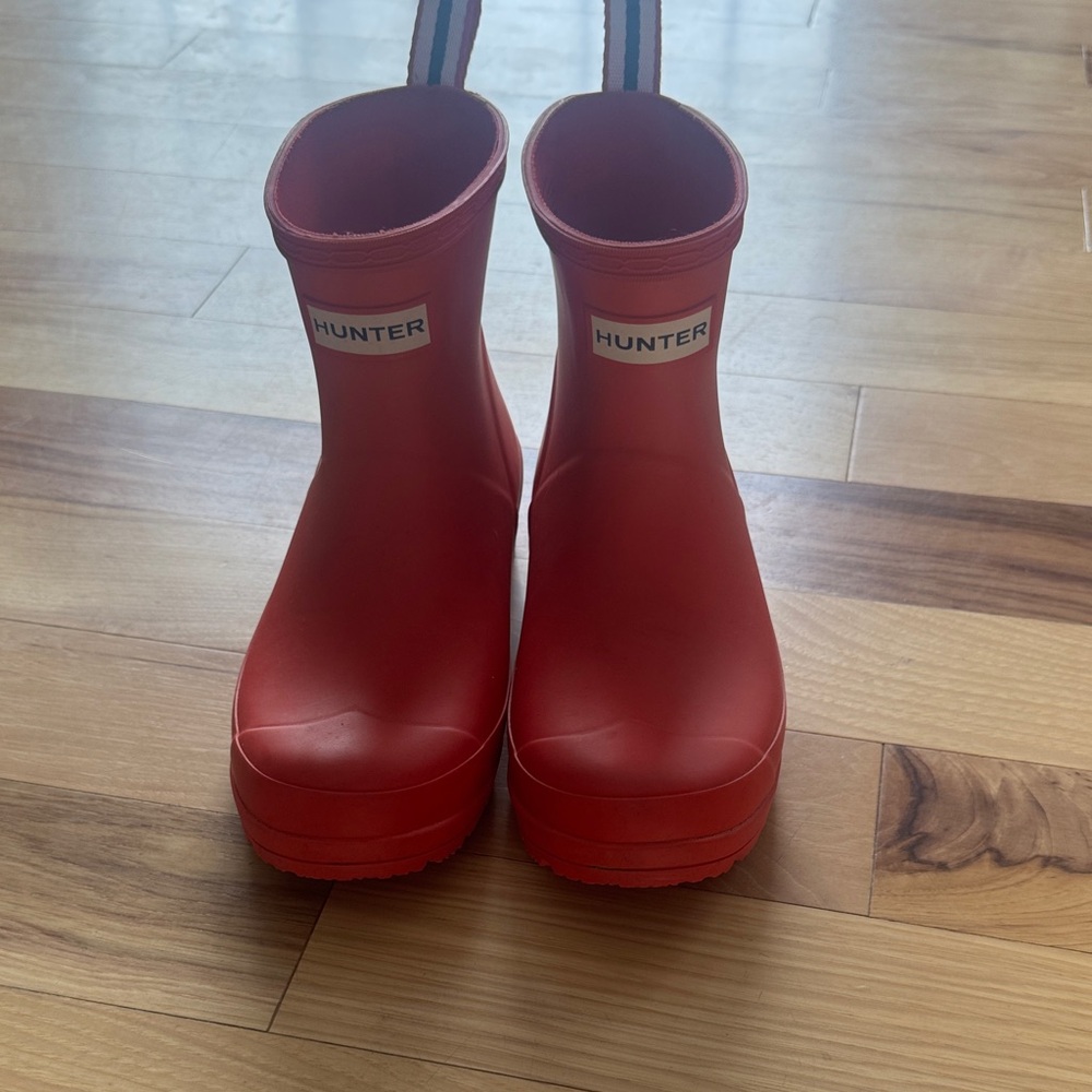 Hunter Bold Red Waterproof Boots